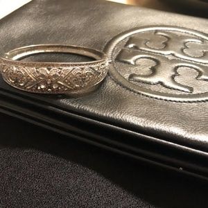 Stunning Silver Bracelet with Rhinestone Accents